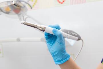 komputerowe znieczulenie łódź, stomatolog dziecięcy łódź, stomatologia dziecięca łódź, chirurg szczękowy łódź, chirurgia szczękowa łódź, endodonta łódź, endodoncja łódź, lecznie kanałowe łódź
